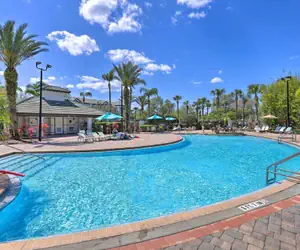 Photo 4 - Vista Cay Resort Condo ~ 5 Mi to Universal!