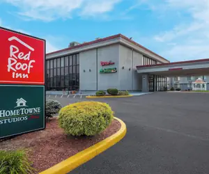 Photo 2 - Red Roof Inn Painted Post