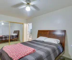 Photo 5 - Stunning Medford Escape w/ Panoramic Views!