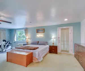 Photo 4 - Stunning Medford Escape w/ Panoramic Views!