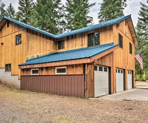 Photo 5 - Cabin w/ Hot Tub, By Crater Lake Nat'l Park!