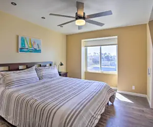 Photo 5 - Stunning Oceanside Condo w/ Walk to the Beach