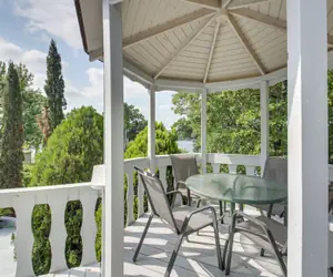 Photo 3 - Hot Springs Vacation Rental on Lake Hamilton!