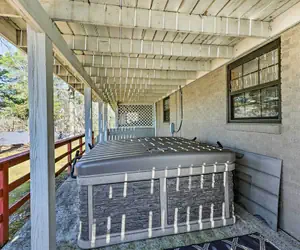 Photo 5 - Hot Springs Vacation Rental on Lake Hamilton!