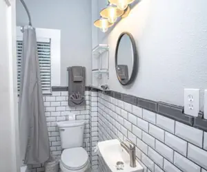 Photo 5 - Remodeled Modern 1BR 1BA Apt Near Downtown 5min Pearl