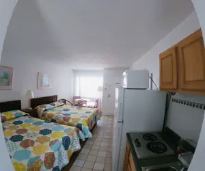 Photo 3 - Sea Chest Motel