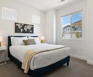 Photo 5 - Red Rock Retreat 5 Bedroom Home