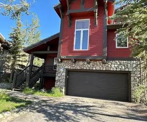 Photo 2 - Snowcreek V #757 5 Bedroom Condo by RedAwning