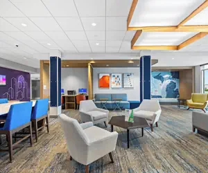 Photo 3 - Holiday Inn Express & Suites Marinette by IHG