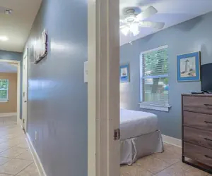 Photo 4 - Delightful 2-bedroom, 1-bath Home Near Biloxi's Scenic Back Bay