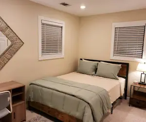 Photo 3 - Room in House - Majestic Private Room