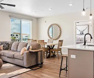 Photo 2 - Lagoon Breeze 2 Bedroom Condo