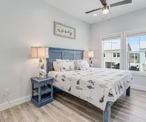 Photo 4 - Birds Eye View Sp163 3 Bedroom Home by RedAwning