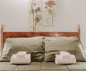 Photo 3 - 24sl - Bbq - Pets Ok - A Couple's Getaway! 2 Bedroom Home by RedAwning