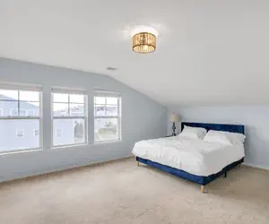 Photo 3 - Stunning Beachfront Queens Getaway 4 Bedroom Townhouse by RedAwning