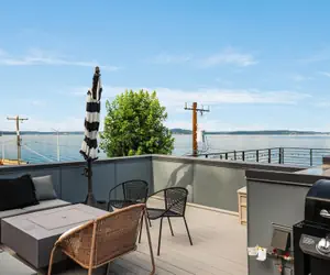 Photo 2 - Alki Beach Escape Romantic Waterfront Getaway for 2 Extended Stay