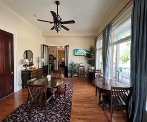 Photo 4 - Hotel Belvidere