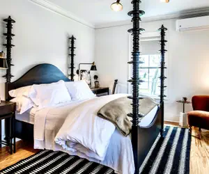 Photo 5 - Vine & Sand