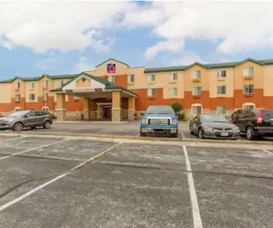 Photo 2 - Studio 6 Extended Stay Findlay Tiffin Avenue OH