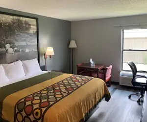 Photo 3 - Super 8 by Wyndham Chenoa