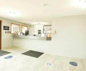 Photo 3 - Super 8 by Wyndham McLean/Bloomington SW