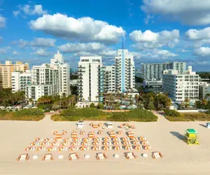 Photo 2 - Andaz Miami Beach Resort & Spa