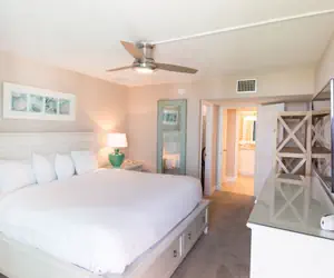 Photo 3 - Sundial Beach Resort & Spa