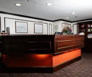 Photo 3 - The Dunhill Hotel