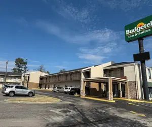 Photo 2 - Budgetel Inn & Suites