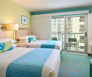 Photo 3 - Waikiki Circle Hotel By Castle