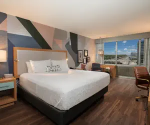 Photo 4 - Hotel Mockingbird, Dallas, A Tribute Portfolio Hotel