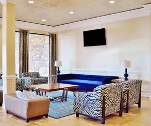 Photo 2 - Radisson Hotel Orlando Lake Buena Vista South