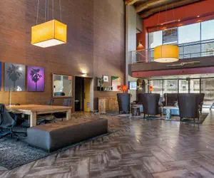 Photo 5 - Best Western Plus Scottsdale Thunderbird Suites