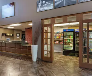 Photo 3 - Best Western Plus Scottsdale Thunderbird Suites