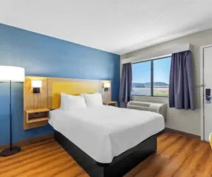 Photo 4 - Park Inn by Radisson, Wells