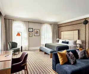 Photo 2 - The Louie, A Davenport Hotel, Autograph Collection®