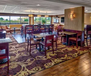 Photo 3 - Hampton Inn Corinth