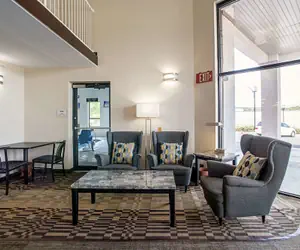 Photo 5 - Quality Inn Near Six Flags St. Louis