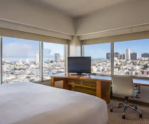 Photo 5 - Holiday Inn Golden Gateway by IHG