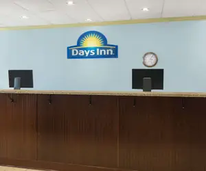 Photo 2 - Days Inn by Wyndham Mt Pleasant-Charleston-Patriots Point