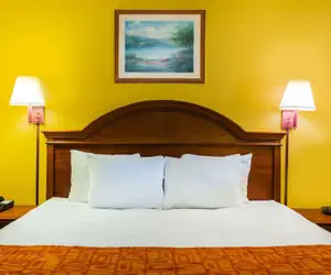 Photo 4 - Howard Johnson by Wyndham Panama City