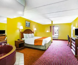 Photo 5 - Howard Johnson by Wyndham Panama City