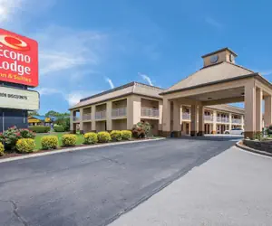 Photo 2 - Econo Lodge Inn & Suites Knoxville East