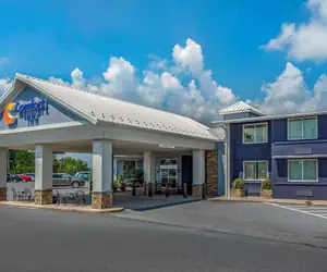 Photo 2 - Comfort Inn Lancaster County North