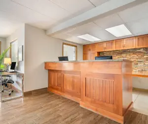 Photo 4 - Days Inn by Wyndham International Falls