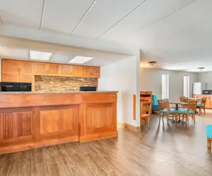 Photo 5 - Days Inn by Wyndham International Falls