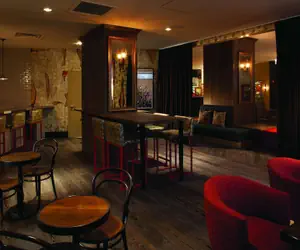 Photo 5 - Hotel Lincoln