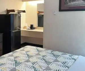 Photo 2 - Studio 6 Suites Shreveport, LA – Industrial Loop