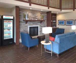 Photo 5 - MainStay Suites LeClaire - Quad Cities