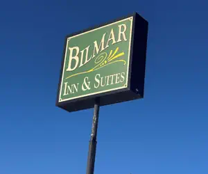 Photo 2 - Bilmar Inn & Suites Dell Rapids Near Sioux Falls